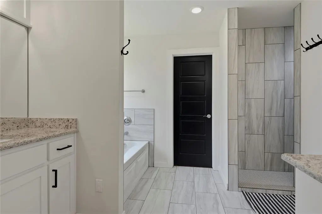 Photo 30 — 9308 SW 40th Street, Oklahoma City, OK 73179