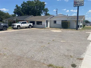 Sold home at 2611 SW 59 Street