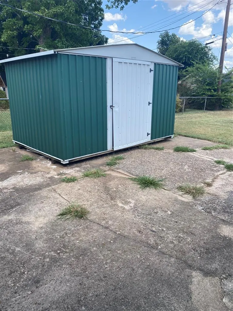 Photo 9 — 2611 SW 59 Street, Oklahoma City, OK 73159