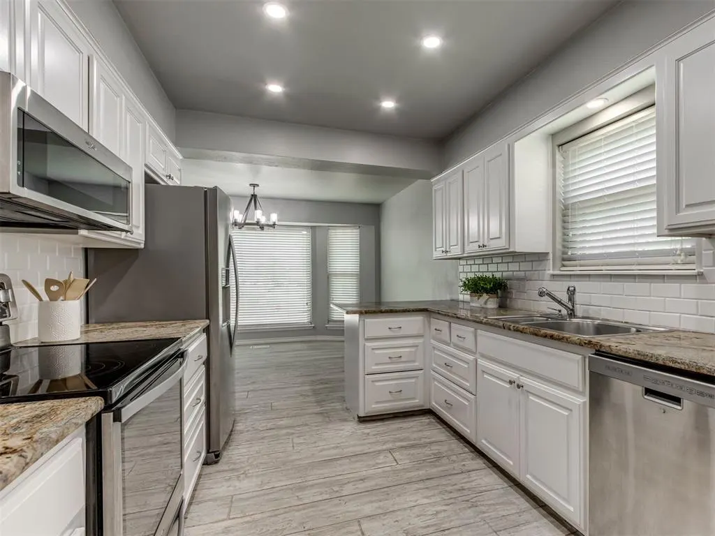Photo 11 — 9724 Kent Drive, Midwest City, OK 73130