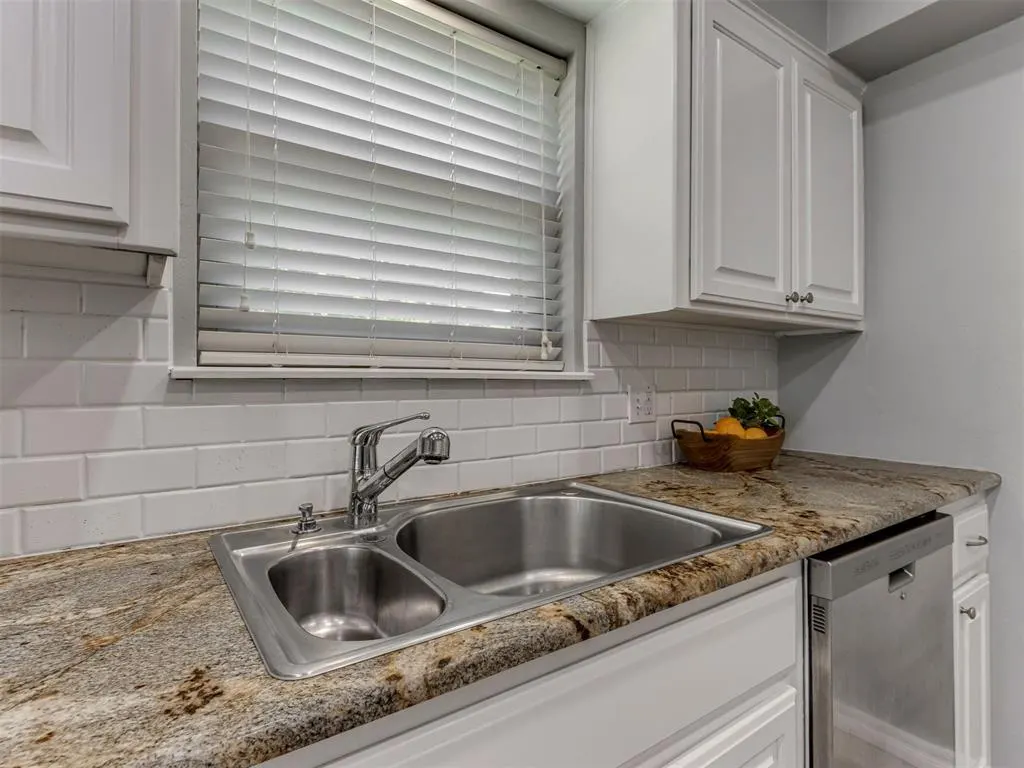 Photo 12 — 9724 Kent Drive, Midwest City, OK 73130