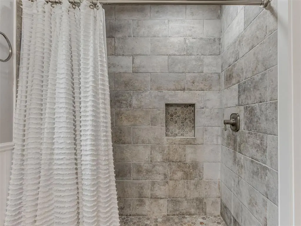 Photo 20 — 9724 Kent Drive, Midwest City, OK 73130