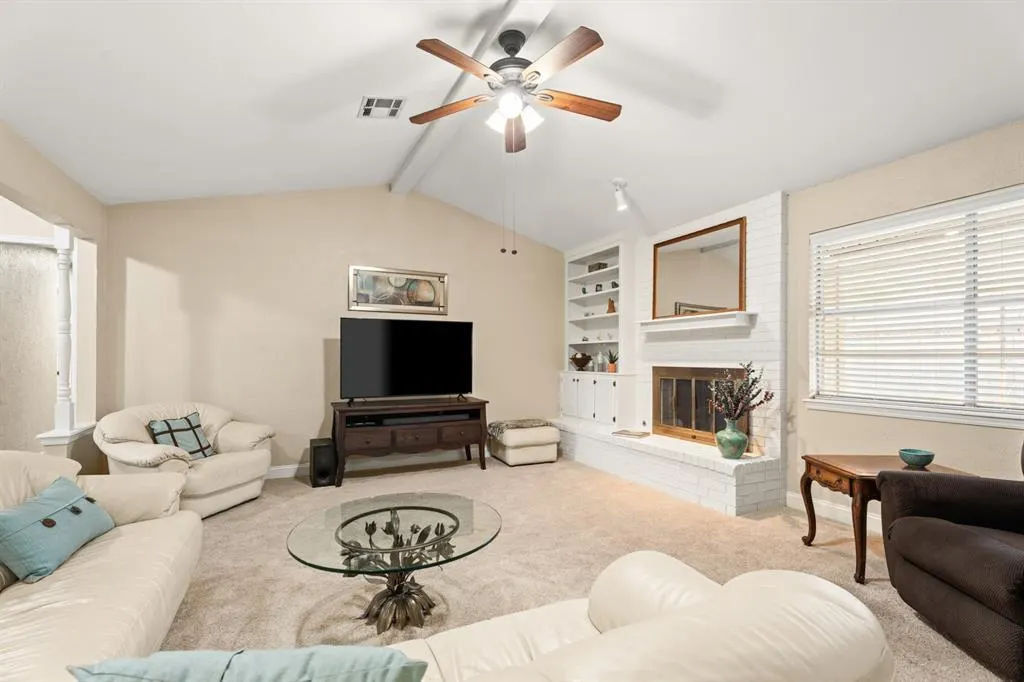 Photo 12 — 704 Mabel C Fry Boulevard, Yukon, OK 73099
