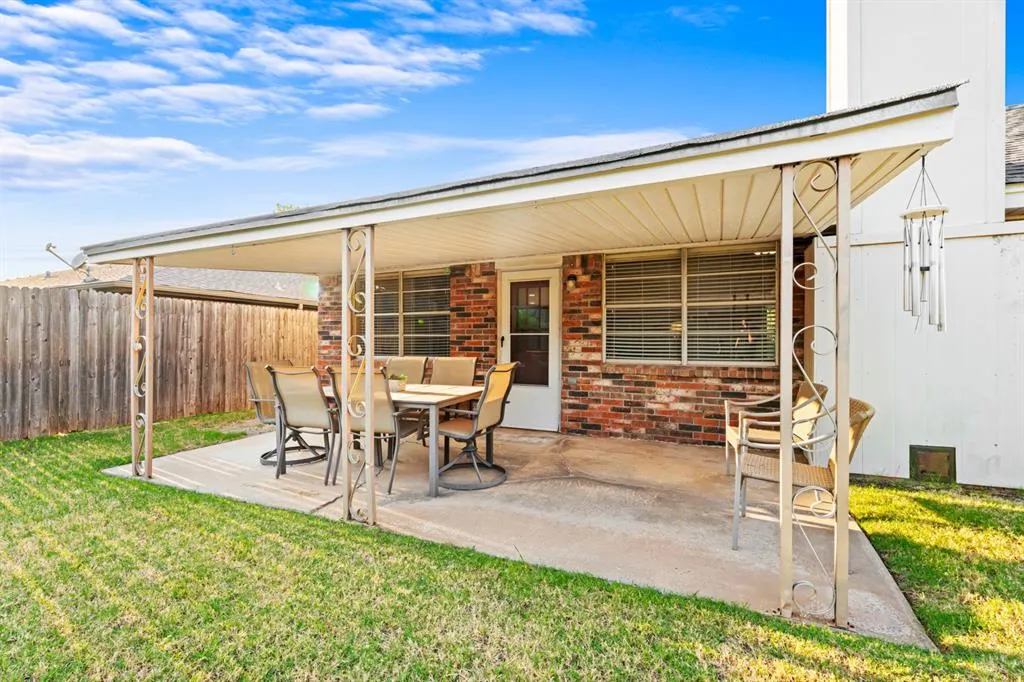 Photo 41 — 704 Mabel C Fry Boulevard, Yukon, OK 73099