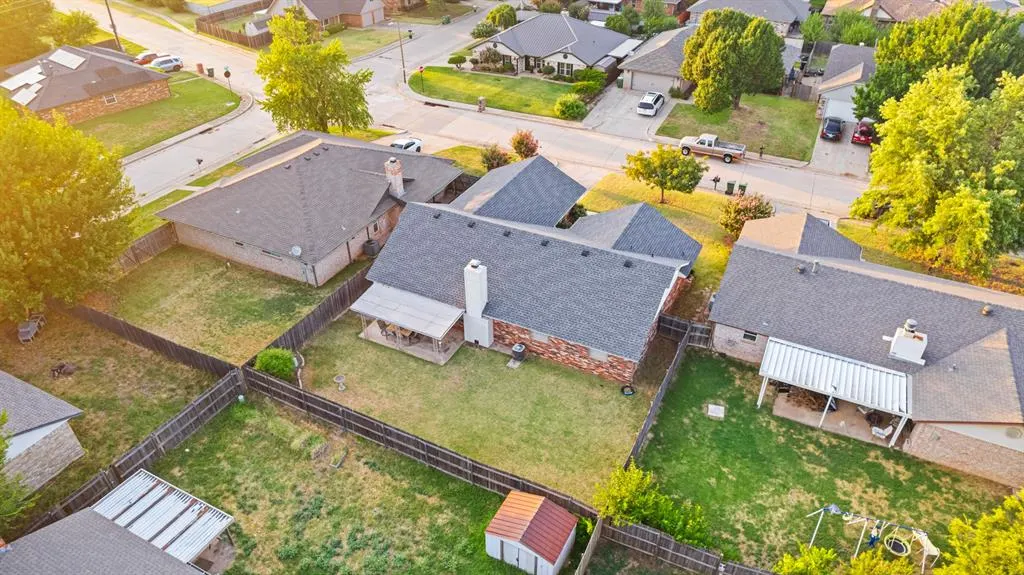 Photo 45 — 704 Mabel C Fry Boulevard, Yukon, OK 73099