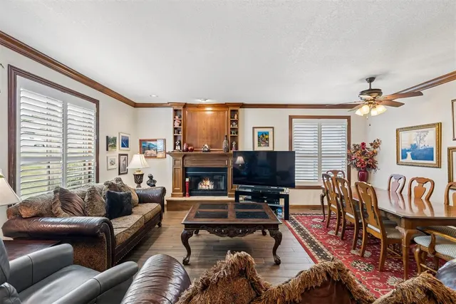 Photo 5 — 900 Carfax Road, Edmond, OK 73034