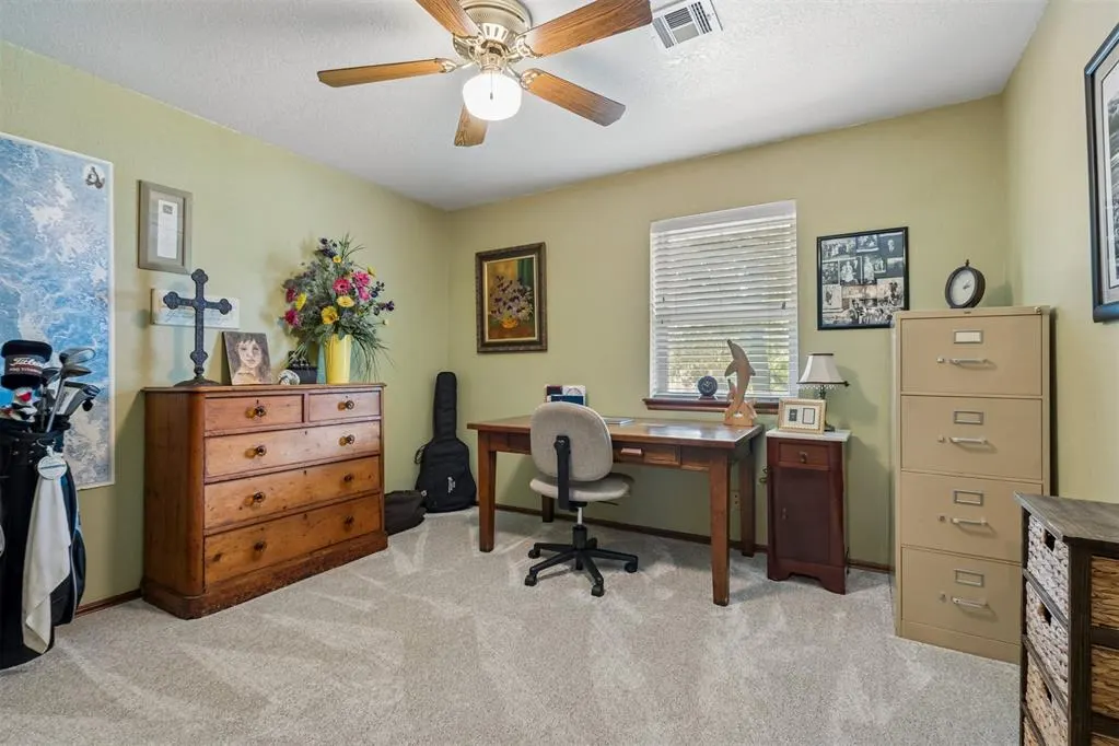 Photo 21 — 900 Carfax Road, Edmond, OK 73034