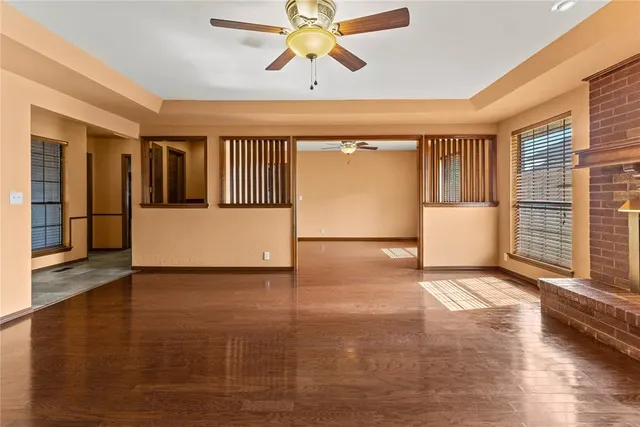 Photo 5 — 911 Claremont Street, Weatherford, OK 73096