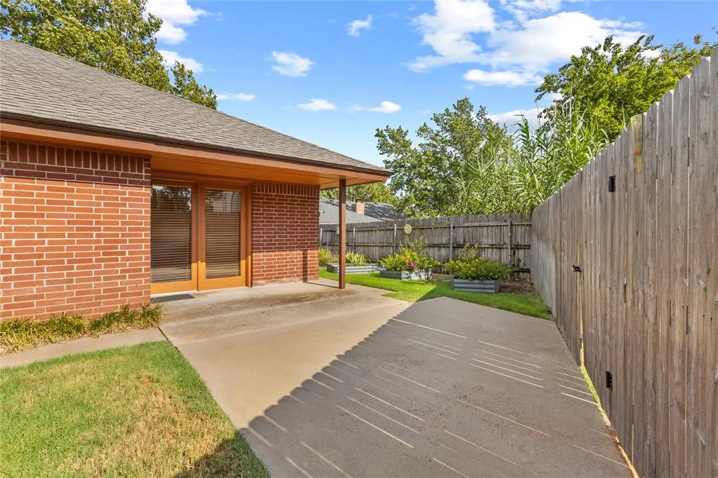 Photo 29 — 911 Claremont Street, Weatherford, OK 73096