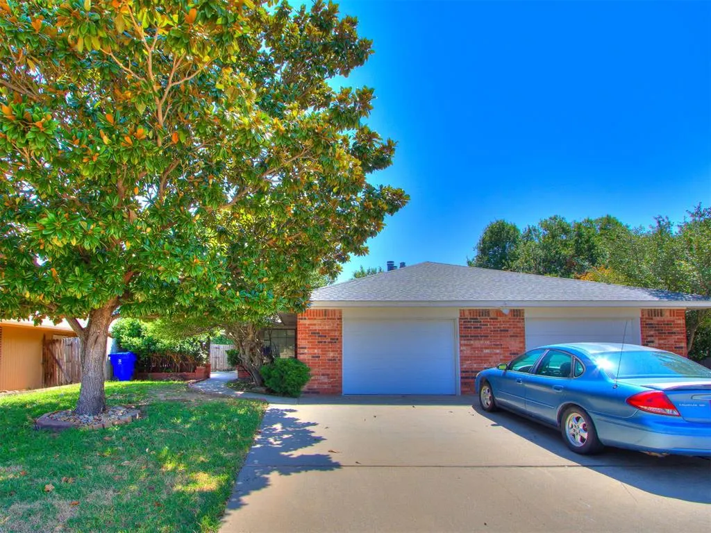 Photo 3 — 105 Willow Branch Road 105-107, Norman, OK 73072