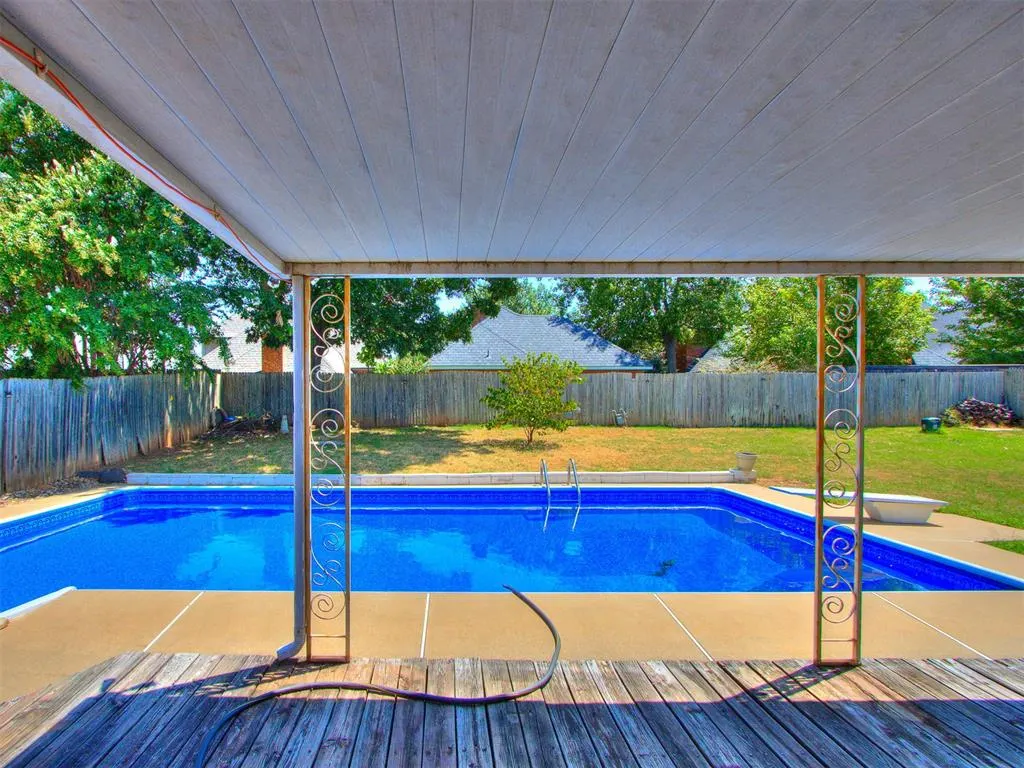 Photo 8 — 105 Willow Branch Road 105-107, Norman, OK 73072