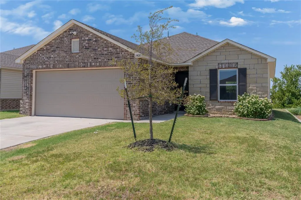 Photo 2 — 1400 Land Run Way, El Reno, OK 73036