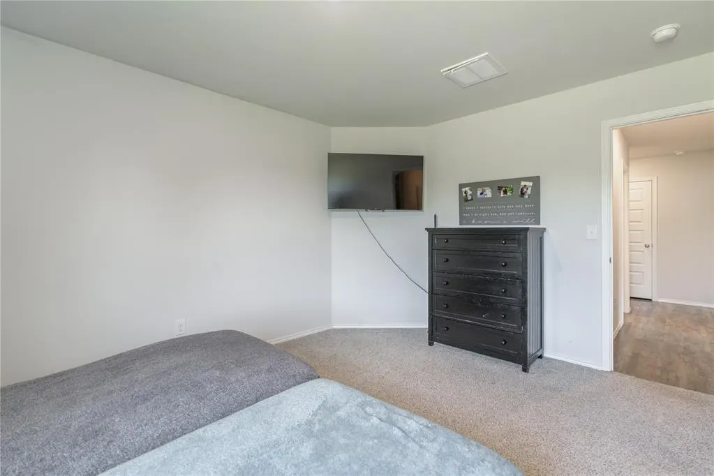 Photo 16 — 1400 Land Run Way, El Reno, OK 73036