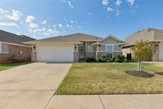 Front exterior — 3404 NW 181 Street, Edmond, OK 73012