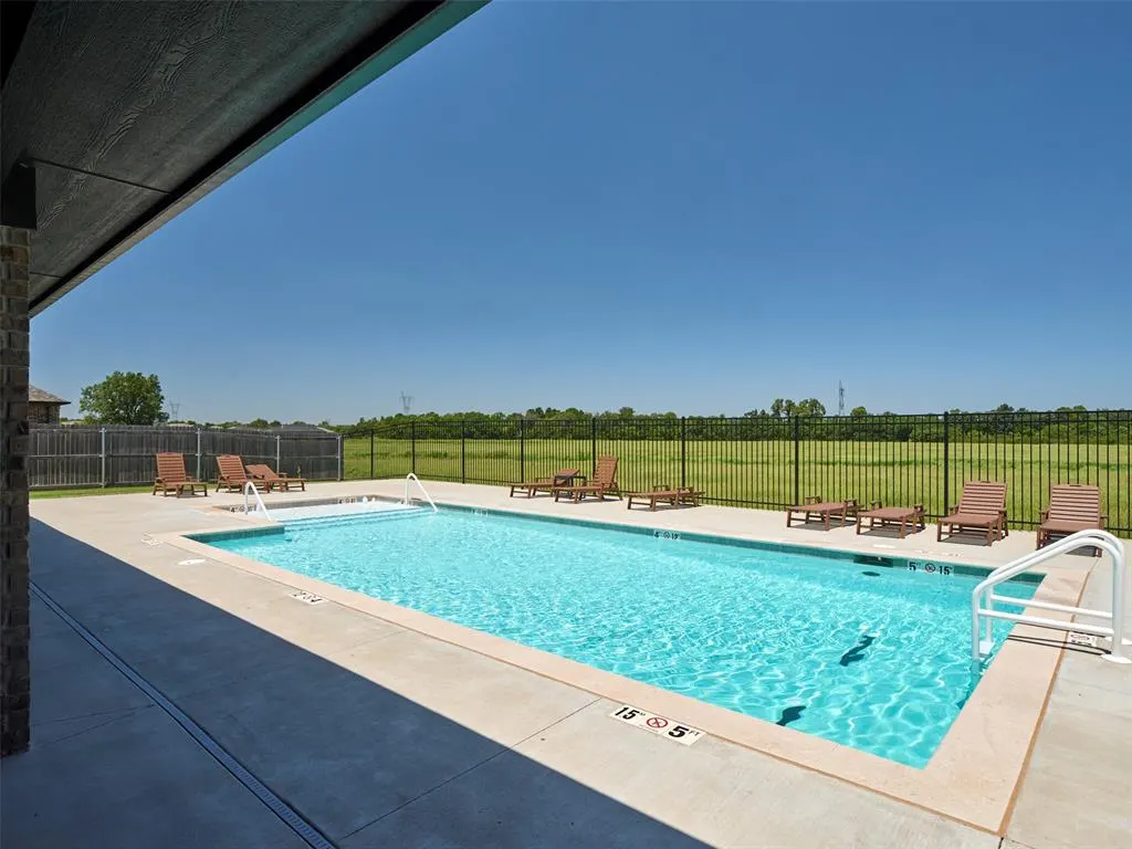 Photo 3 — 1206 Flint Hills Street, Norman, OK 73069