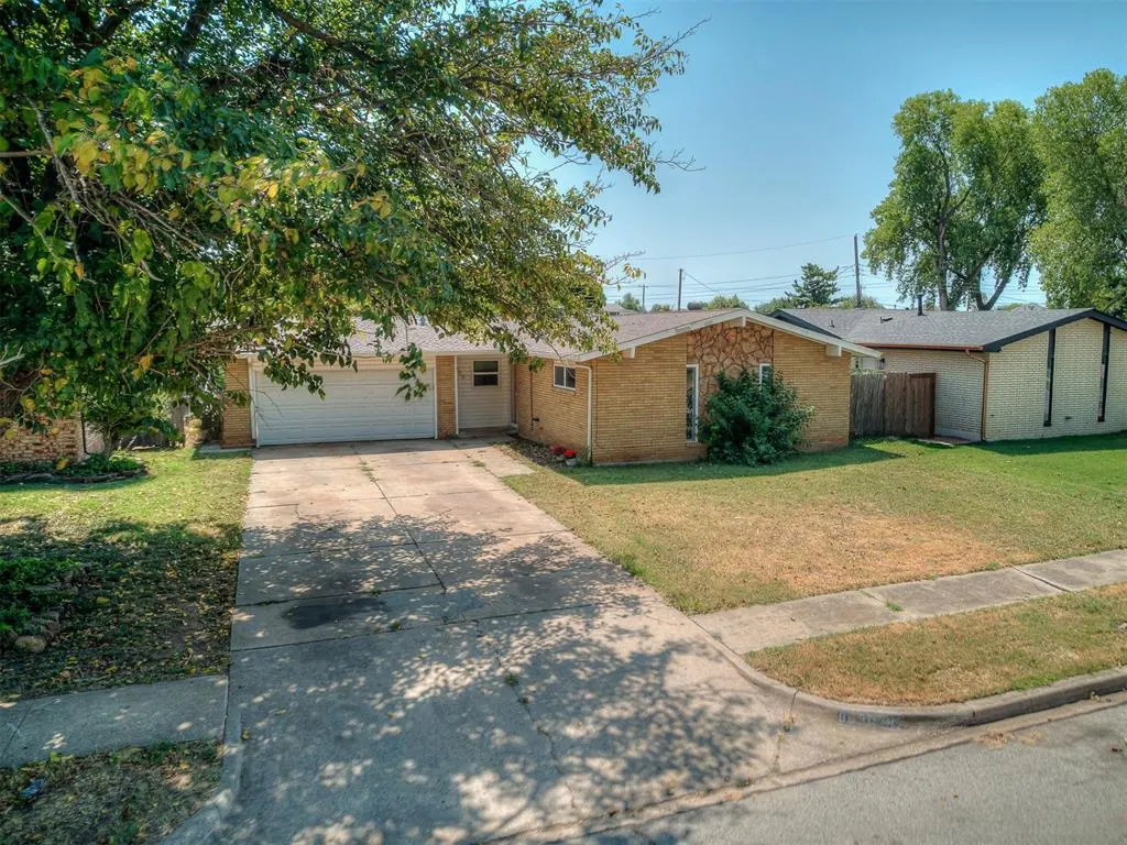 Photo 35 — 8900 S Hillcrest Drive, Oklahoma City, OK 73159