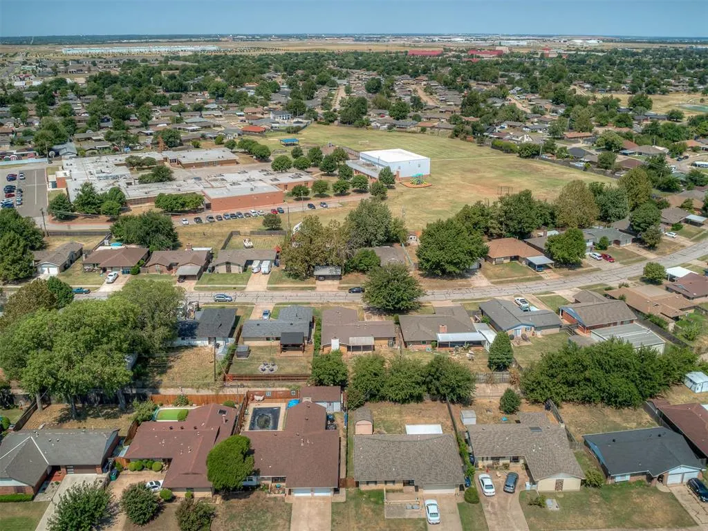 Photo 40 — 8900 S Hillcrest Drive, Oklahoma City, OK 73159