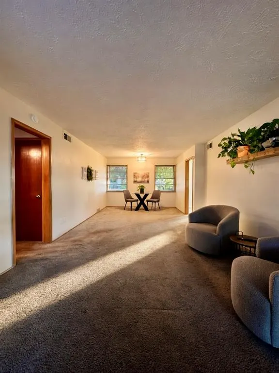 Photo 8 — 200 Leonard Lane, Oklahoma City, OK 73110