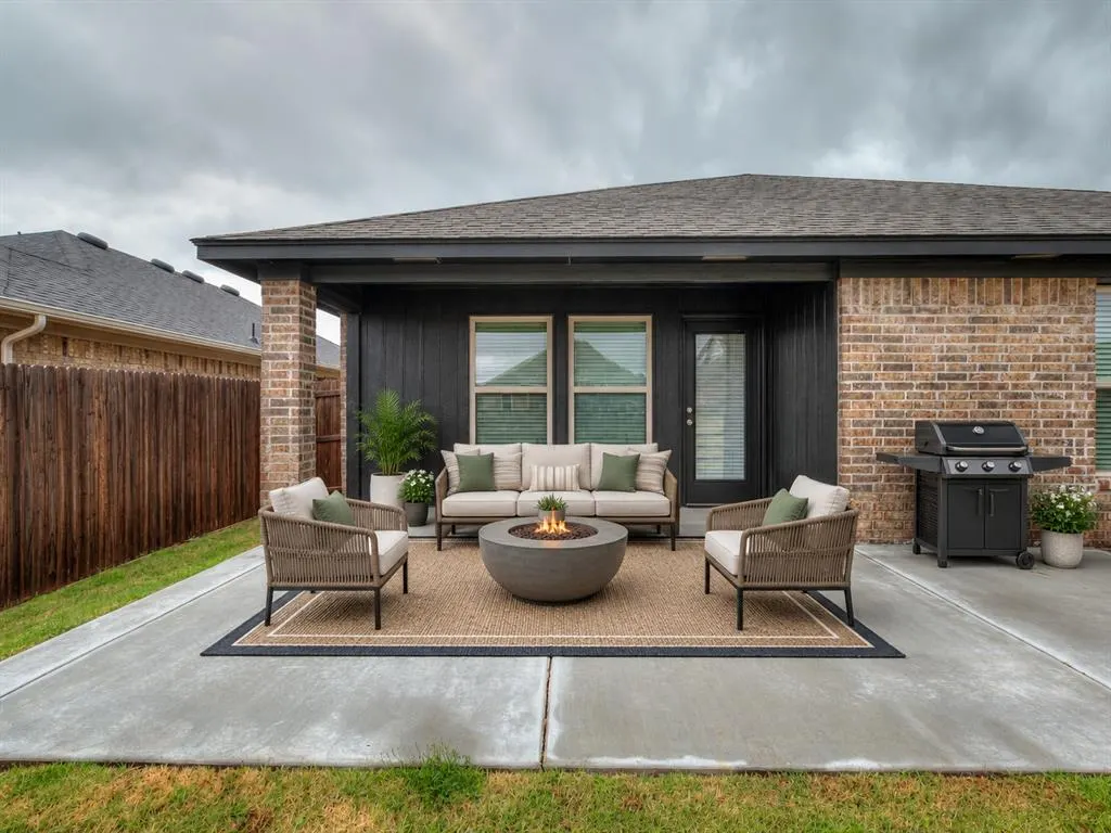 Photo 12 — 10525 NW 32nd Street, Yukon, OK 73099