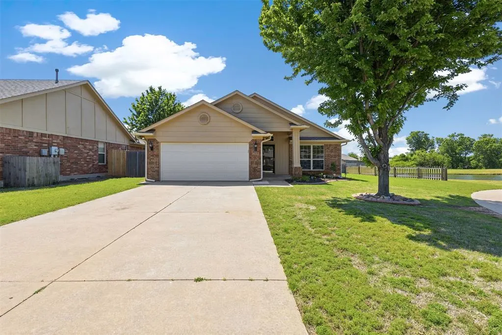 Photo 4 — 15809 Windstop Court, Oklahoma City, OK 73170