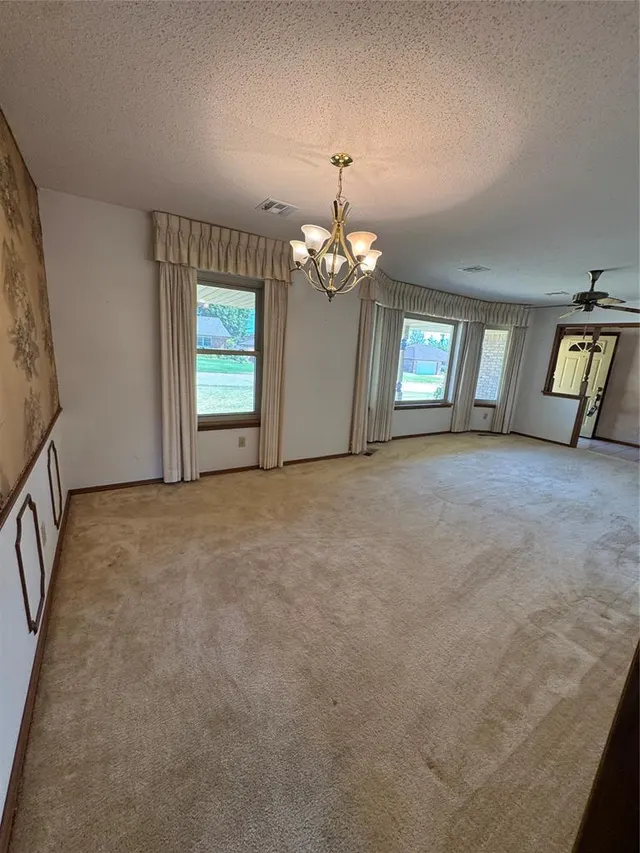 Photo 6 — 4812 NW 70th Street, Oklahoma City, OK 73132
