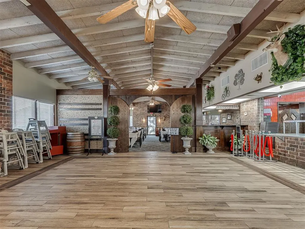 Photo 4 — 1201 S Meridian Avenue, Oklahoma City, OK 73108