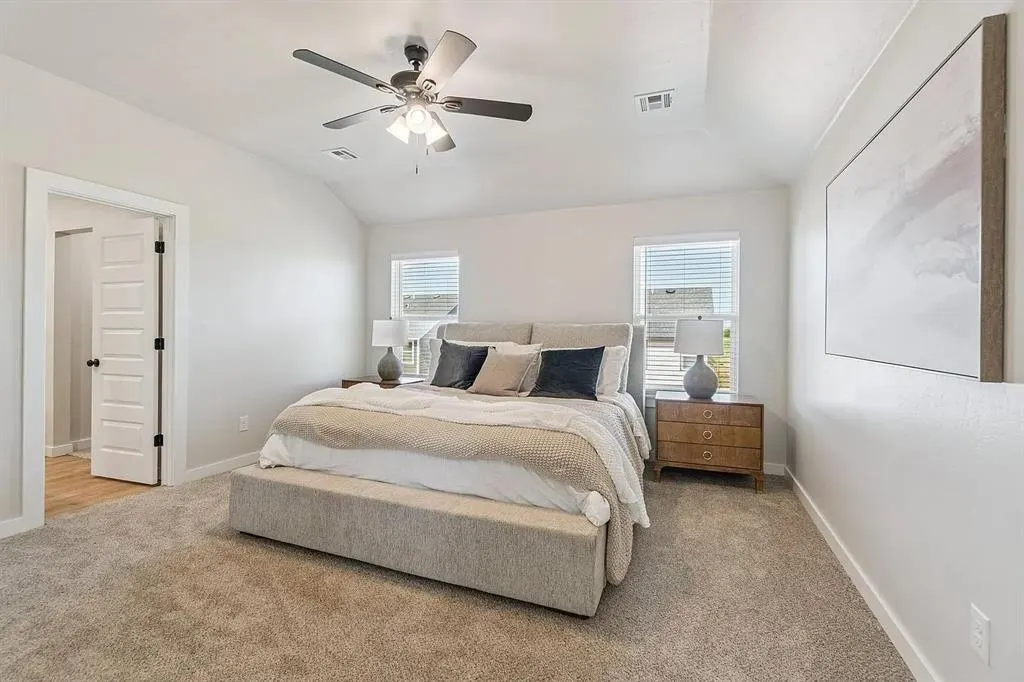 Photo 7 — 19505 Molly Place, Edmond, OK 73012