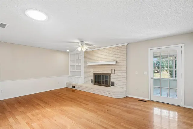 Photo 8 — 812 Dripping Springs Drive, Edmond, OK 73034