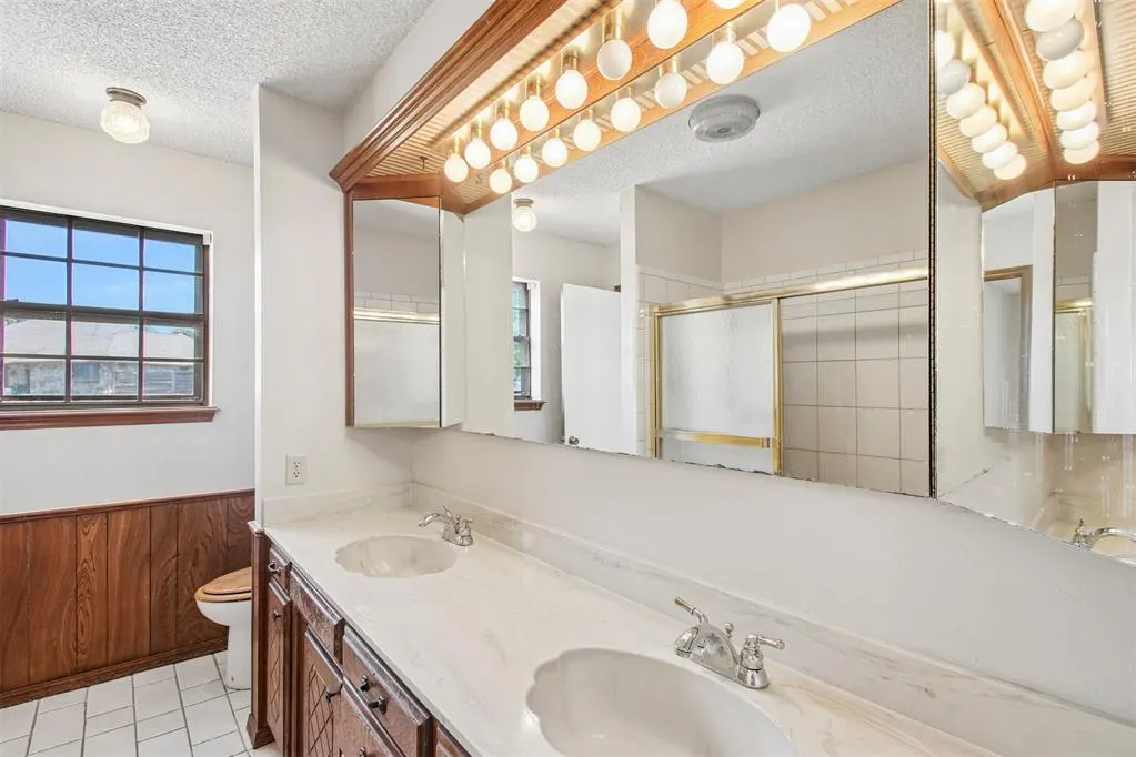 Photo 28 — 812 Dripping Springs Drive, Edmond, OK 73034