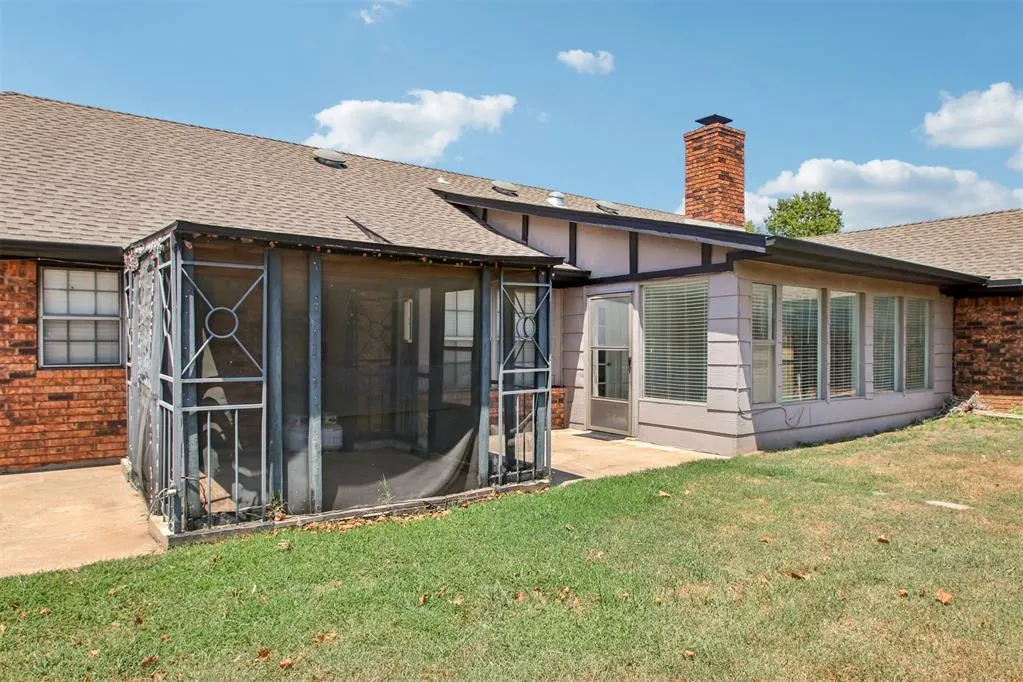 Photo 37 — 812 Dripping Springs Drive, Edmond, OK 73034