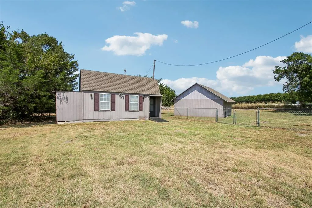 Photo 39 — 812 Dripping Springs Drive, Edmond, OK 73034