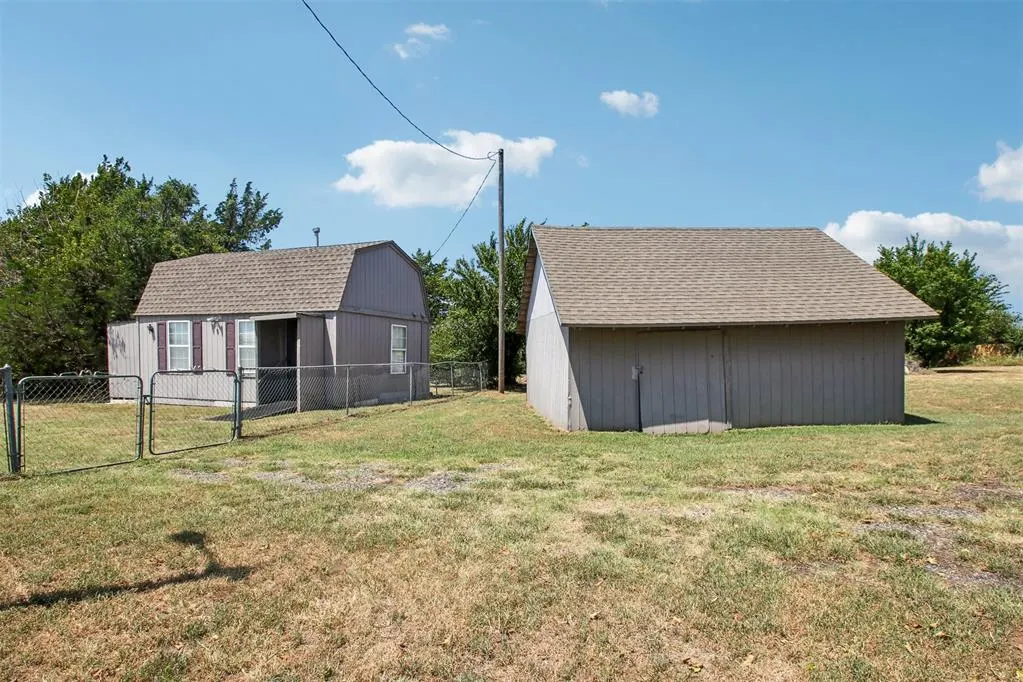 Photo 40 — 812 Dripping Springs Drive, Edmond, OK 73034