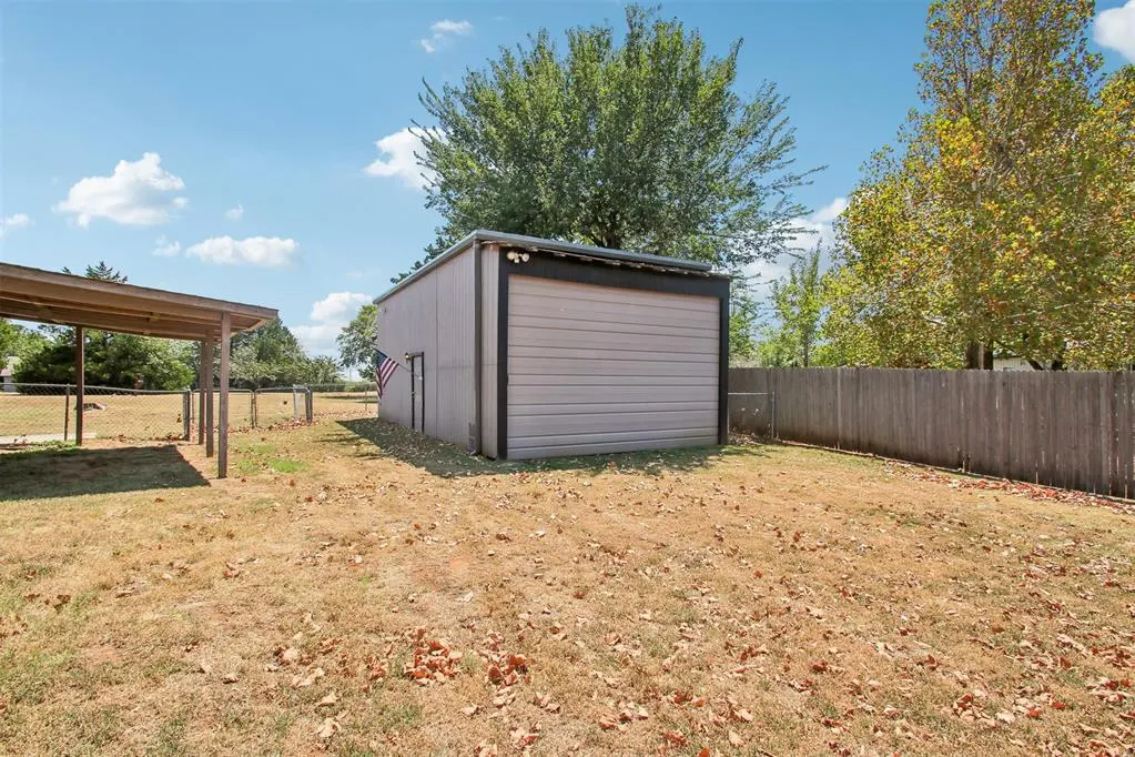Photo 44 — 812 Dripping Springs Drive, Edmond, OK 73034