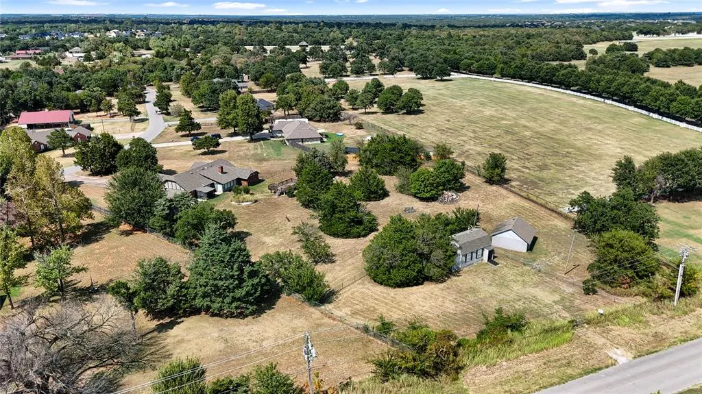 Photo 49 — 812 Dripping Springs Drive, Edmond, OK 73034