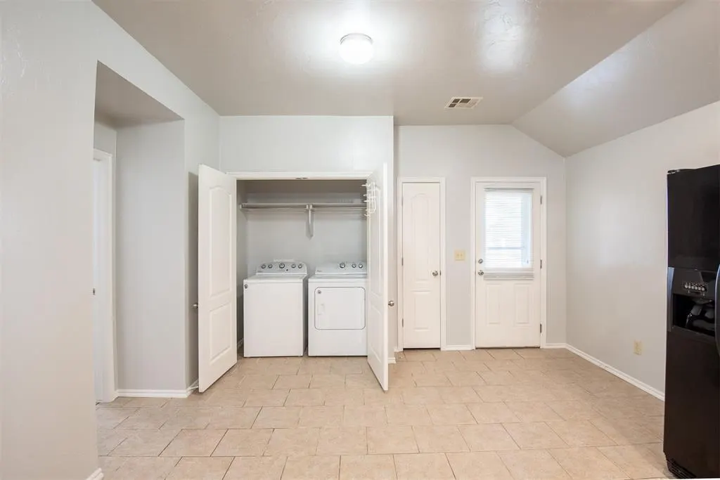 Photo 14 — 8109 Frye Lane, Oklahoma City, OK 73135