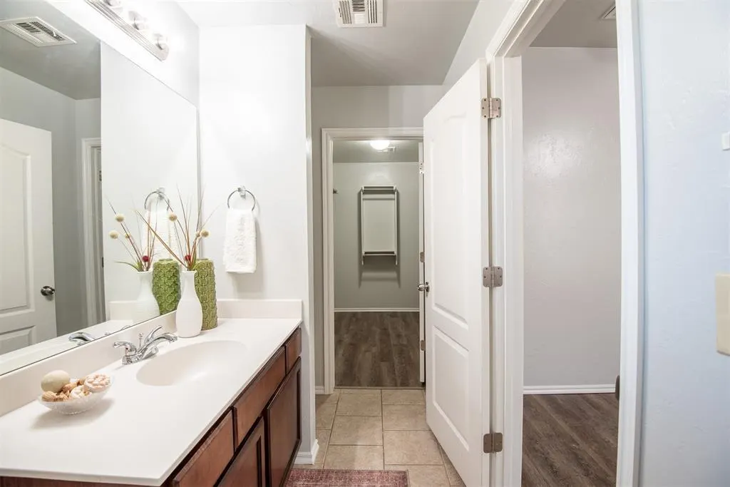 Photo 19 — 8109 Frye Lane, Oklahoma City, OK 73135
