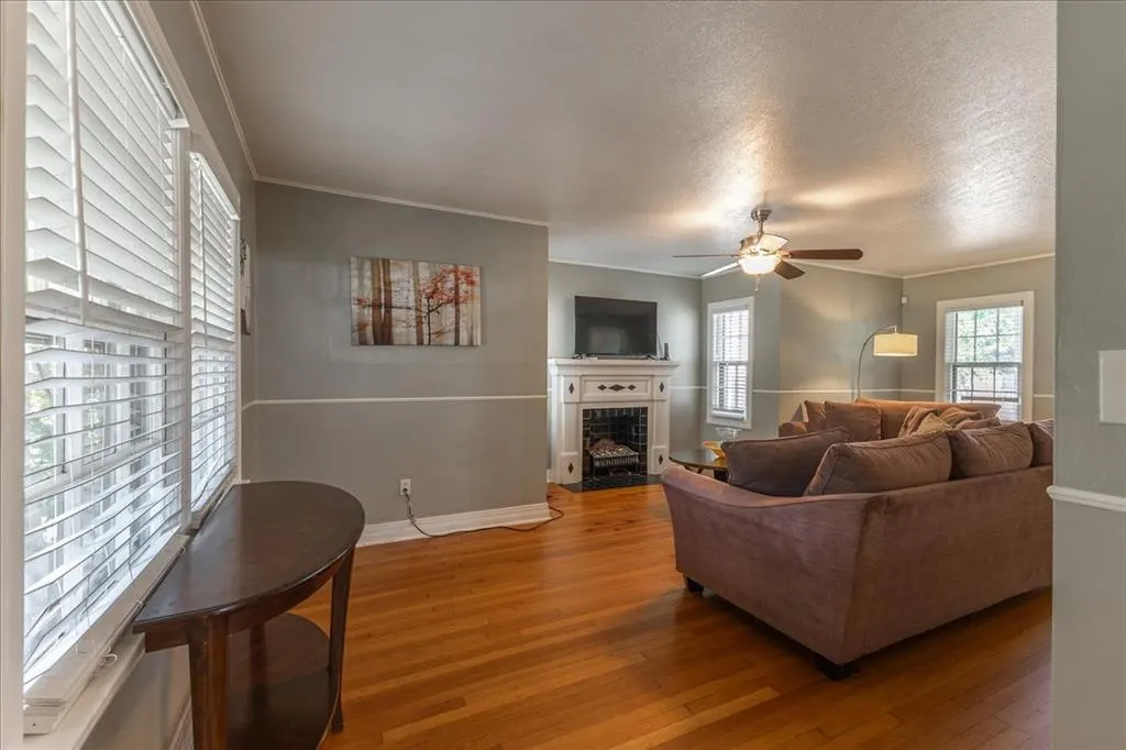 Photo 6 — 2115 NW 25th Street, Oklahoma City, OK 73107