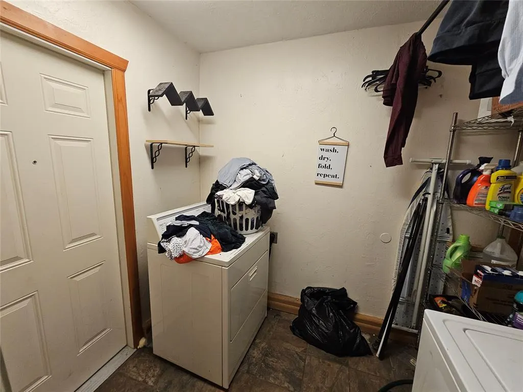 Photo 13 — 121 SW 16th Street, Oklahoma City, OK 73160