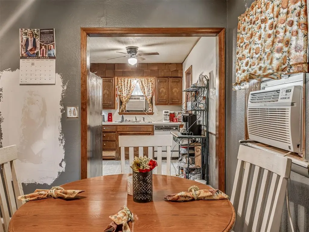 Photo 12 — 602 High Street, Ninnekah, OK 73067