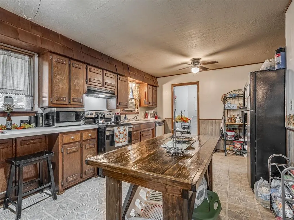 Photo 19 — 602 High Street, Ninnekah, OK 73067