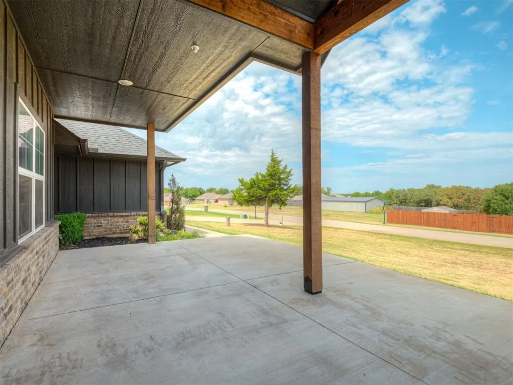 Photo 7 — 9770 Pastoral Drive, Guthrie, OK 73044