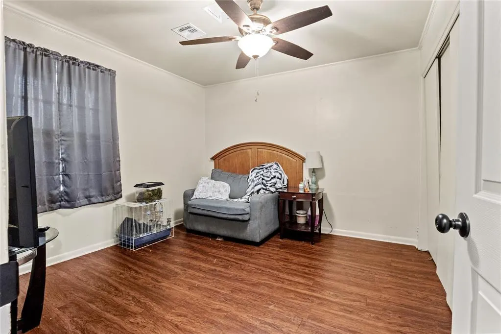 Photo 13 — 600 N Congress Street, Clinton, OK 73601