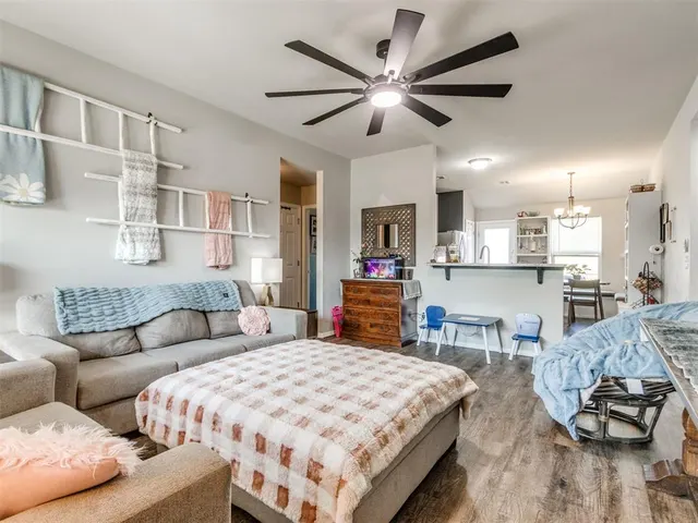 Photo 7 — 1325 Peridot Lane, Noble, OK 73068