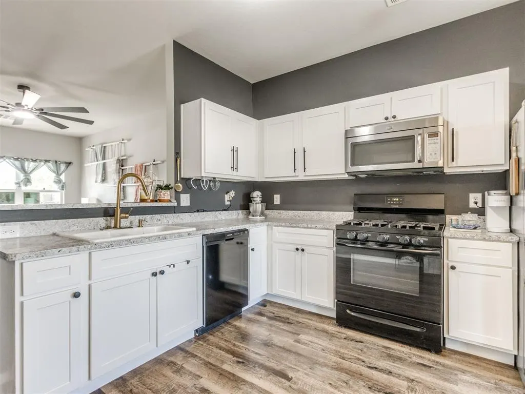 Photo 14 — 1325 Peridot Lane, Noble, OK 73068