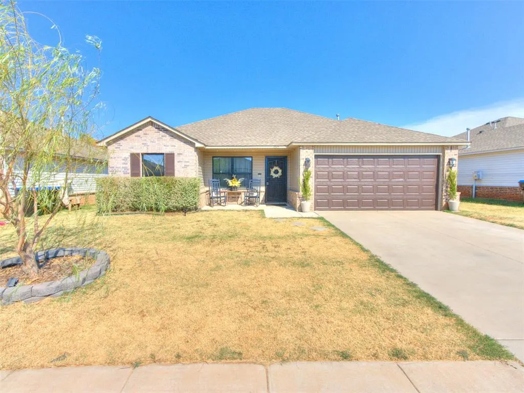 Front exterior — 1325 Peridot Lane, Noble, OK 73068