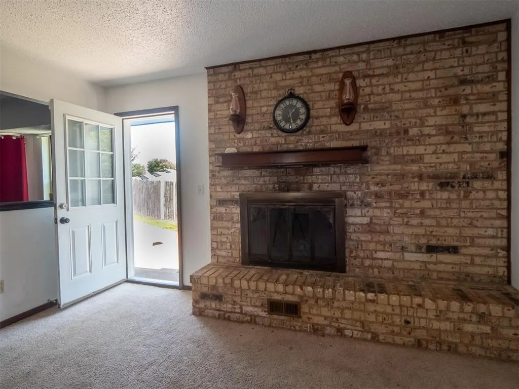 Photo 15 — 1216 Glenwood Drive, Moore, OK 73160