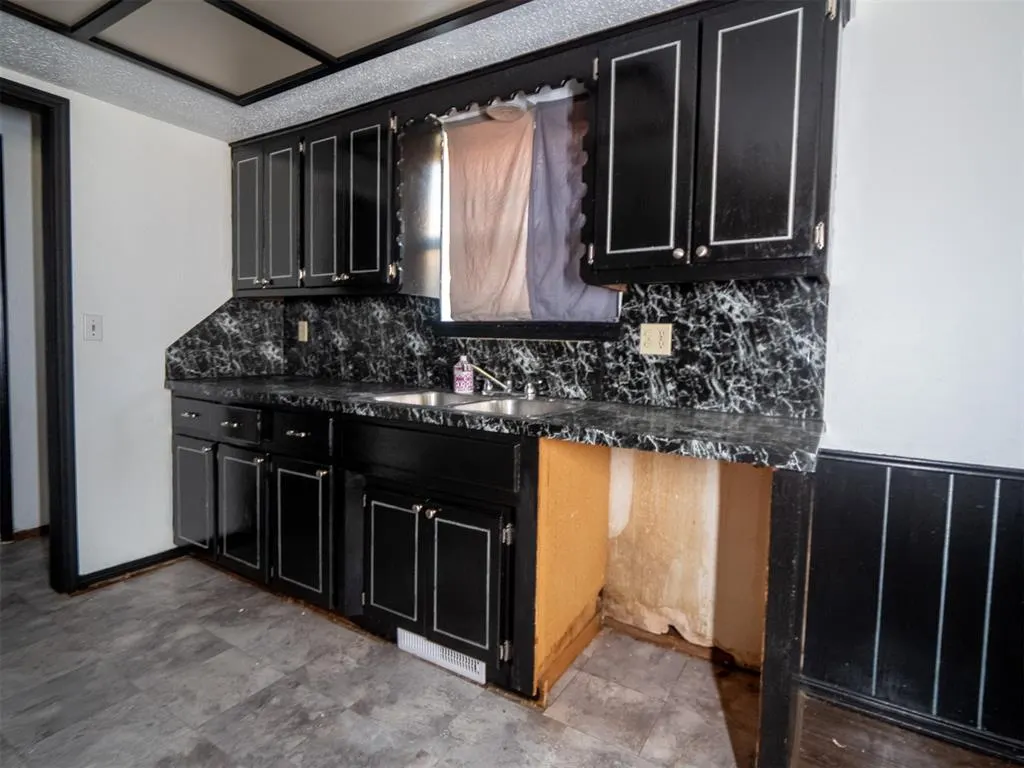 Photo 20 — 1216 Glenwood Drive, Moore, OK 73160