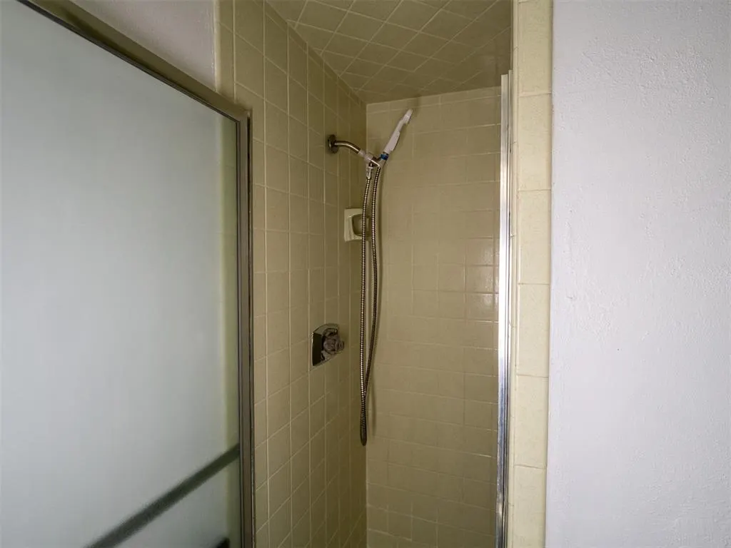 Photo 36 — 1216 Glenwood Drive, Moore, OK 73160