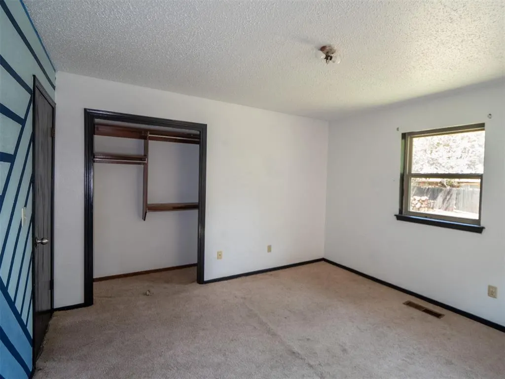 Photo 38 — 1216 Glenwood Drive, Moore, OK 73160