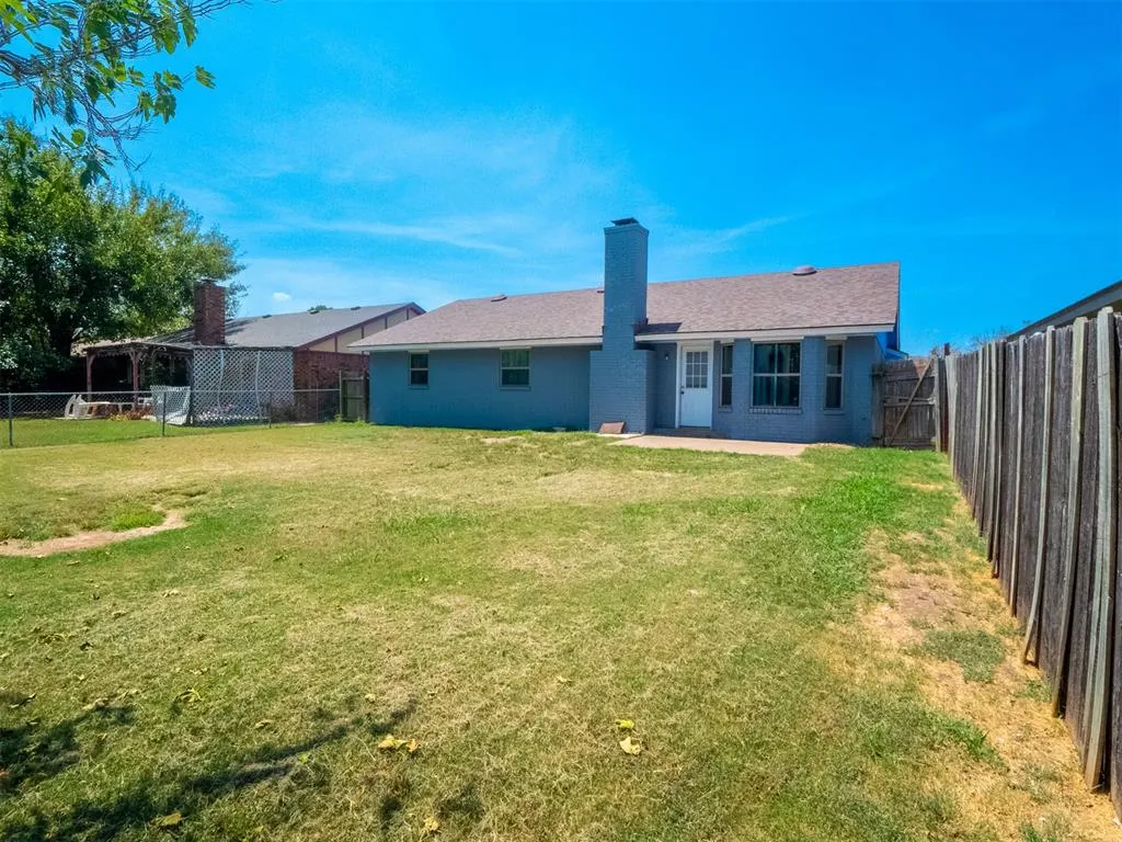 Photo 49 — 1216 Glenwood Drive, Moore, OK 73160